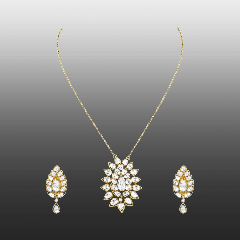 Floral Polki Pendant Set with Teardrop Open Polki on Sleek Chain